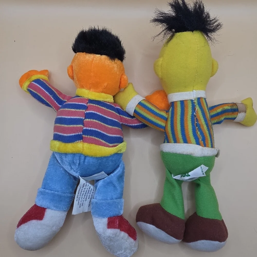 2004 Sesame Street Bert & Ernie Plush Nanco